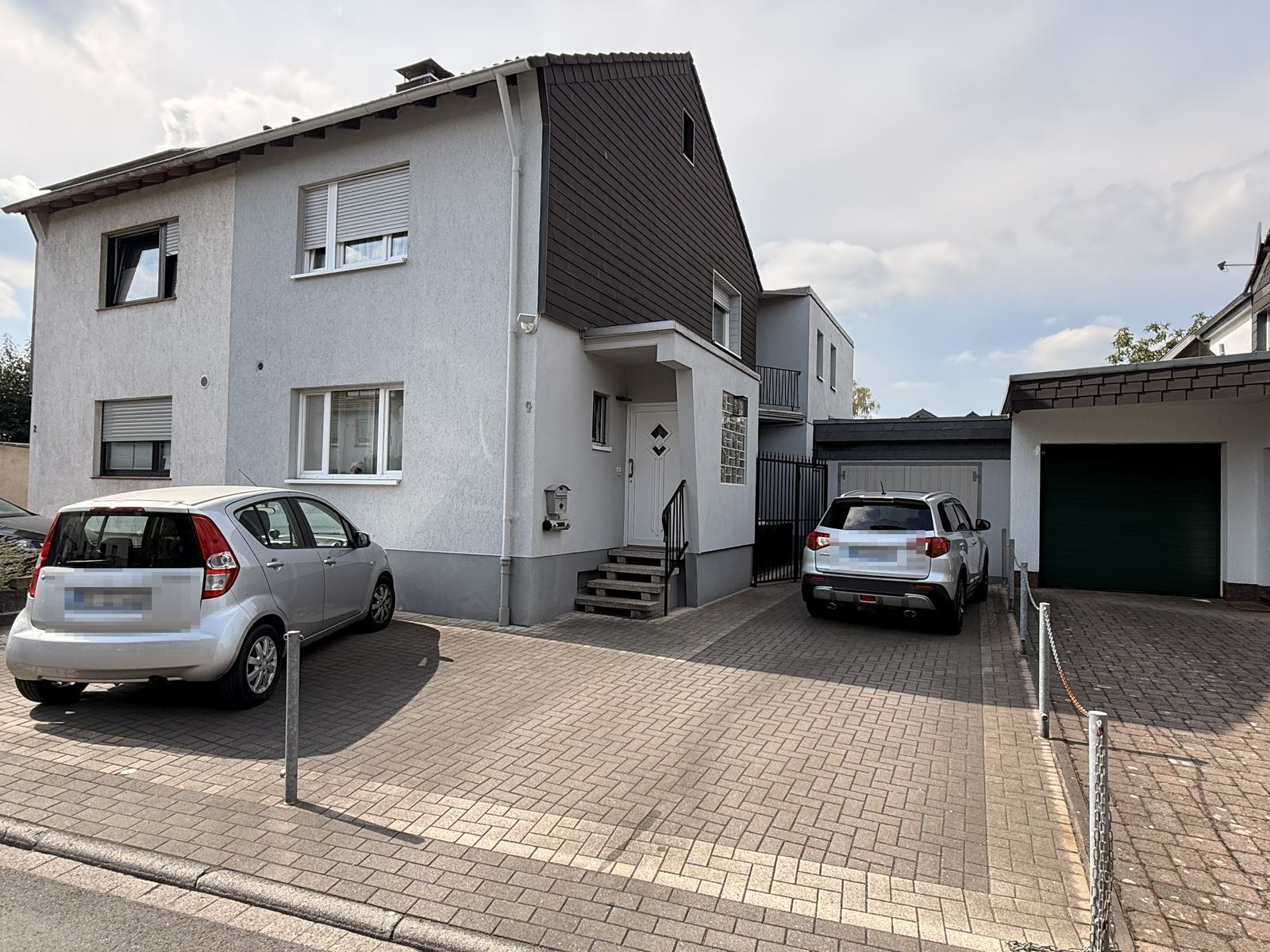 Zweifamilienhaus in Langenfeld (Rheinland)